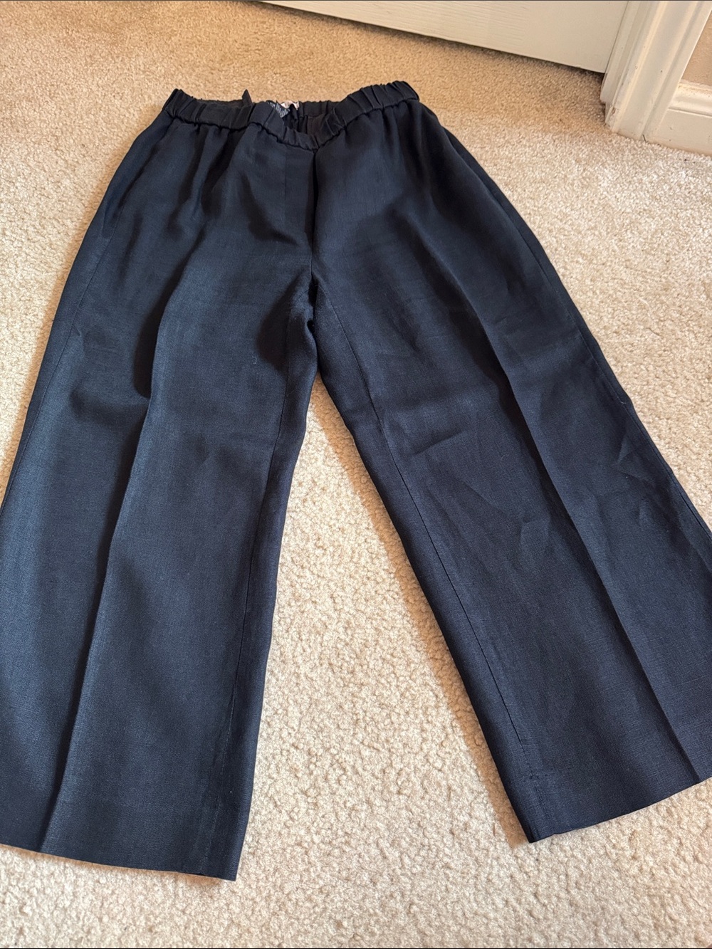 Wide Leg Black Linen Cropped Pants - Size Small
